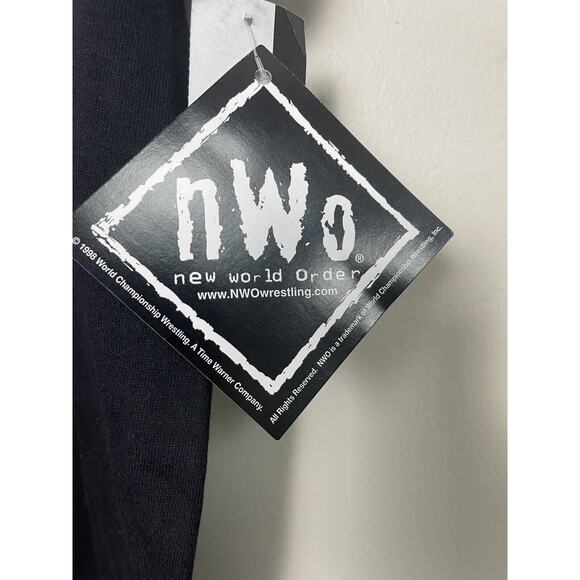 VTG New 1998 NWO WHITE AND BLACK ATTACK HULK HOGAN Scott Hall Bret Hart- T Sz L - Picture 4 of 4